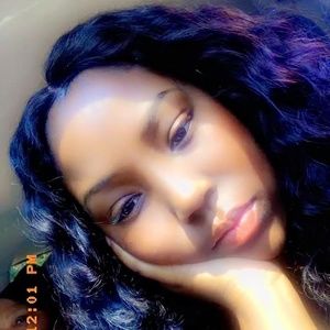 Meet your Posher, Sade